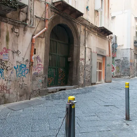 Affittacamere Sfumature Partenopee 3*